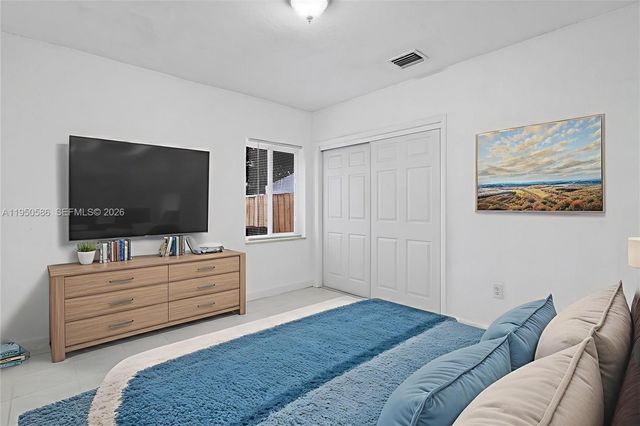 934 E 22nd St 934, Hialeah, FL 33013