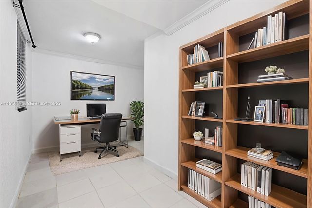 934 E 22nd St 934, Hialeah, FL 33013