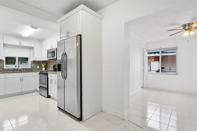 934 E 22nd St 934, Hialeah, FL 33013