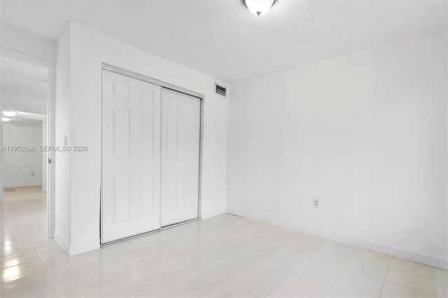 934 E 22nd St 934, Hialeah, FL 33013