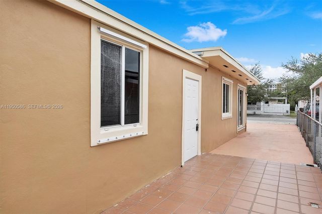 934 E 22nd St 934, Hialeah, FL 33013