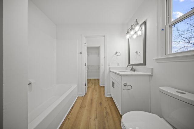 371 Manorstone Ln, Clarksville, TN 37042