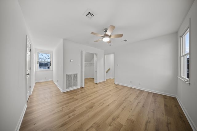 371 Manorstone Ln, Clarksville, TN 37042