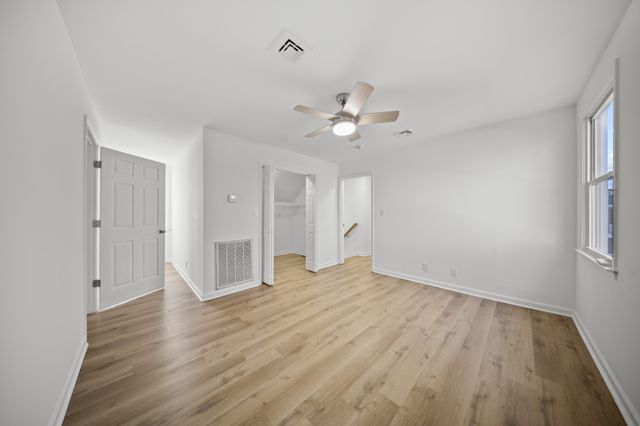 371 Manorstone Ln, Clarksville, TN 37042