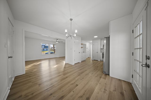 371 Manorstone Ln, Clarksville, TN 37042