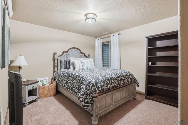 153 SAVOY CIRCLE, Rapid City, SD 57701