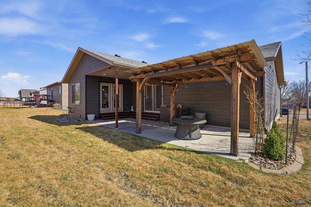 153 SAVOY CIRCLE, Rapid City, SD 57701