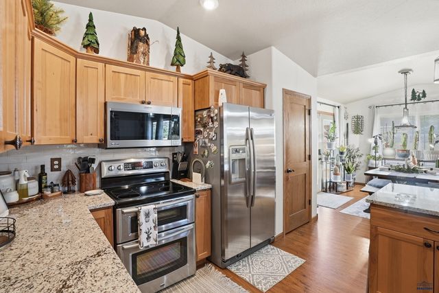 153 SAVOY CIRCLE, Rapid City, SD 57701