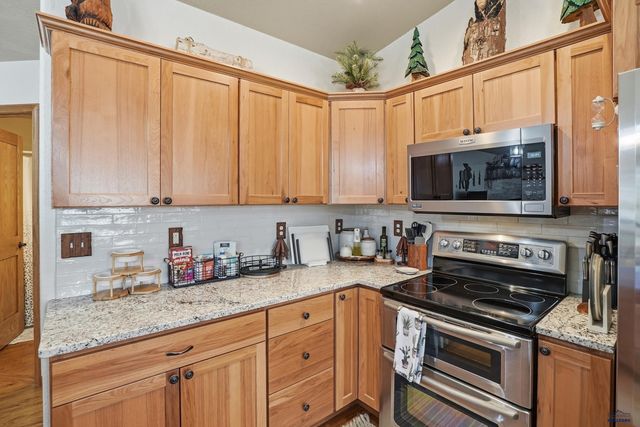 153 SAVOY CIRCLE, Rapid City, SD 57701