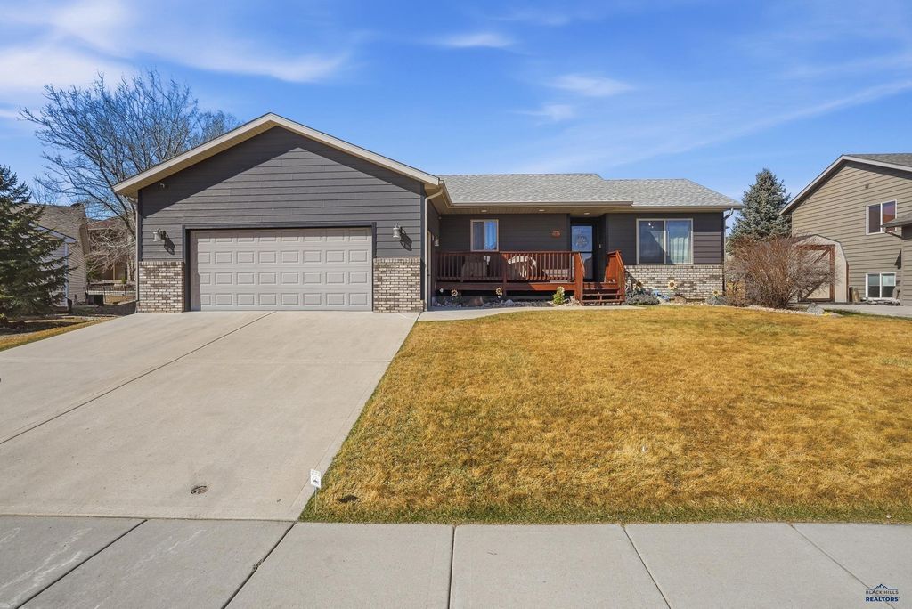 153 SAVOY CIRCLE, Rapid City, SD 57701