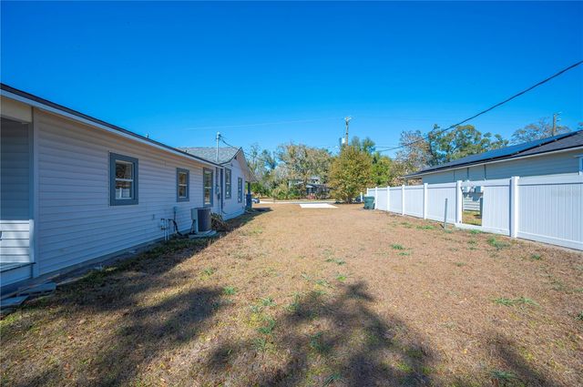 1208 JOSEPHINE STREET, Lakeland, FL 33815