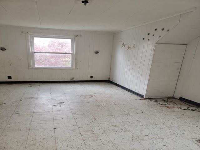 2626 Hermansau Street, Saginaw, MI 48602