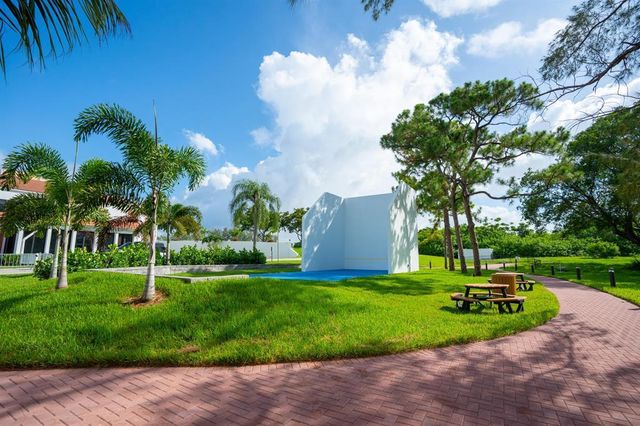 362 Oakridge T, Deerfield Beach, FL 33442