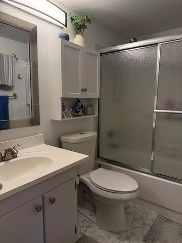 362 Oakridge T, Deerfield Beach, FL 33442