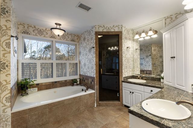 410 Welsh Drive, Dalton, TN 37020