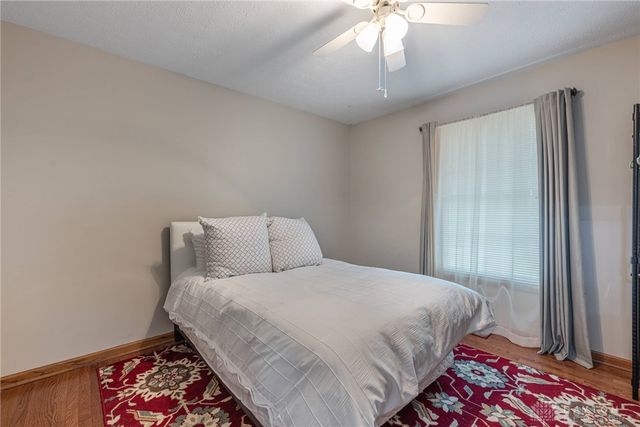 10 Brookfield Court, Springboro, OH 45066