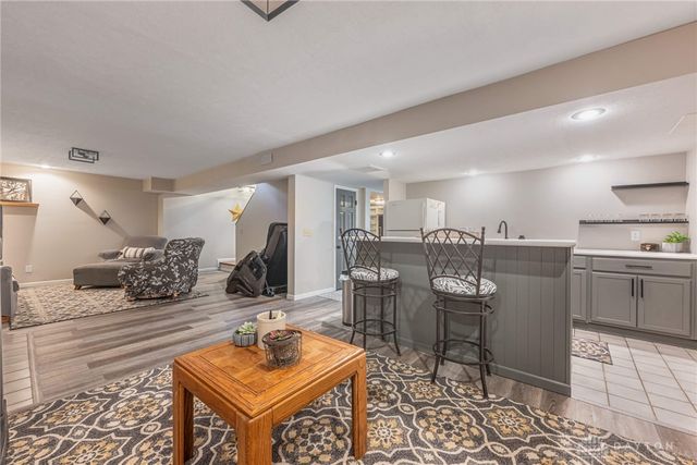 10 Brookfield Court, Springboro, OH 45066