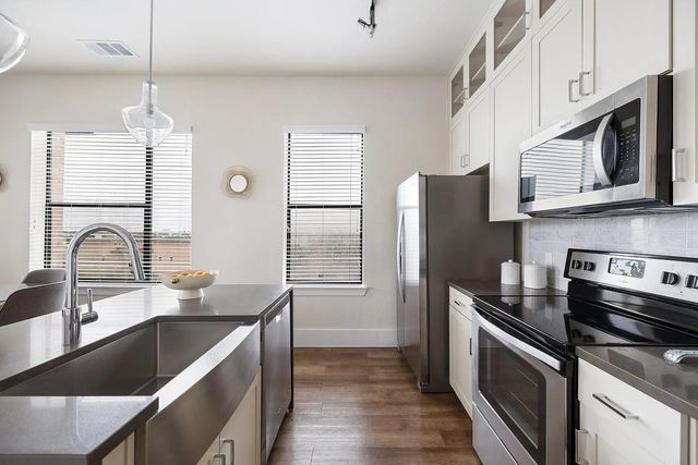 1508 Blodgett Street 401, Houston, TX 77004