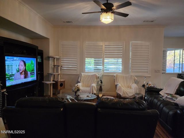 4995 Wine Cellar Drive, Sparks, NV 89436