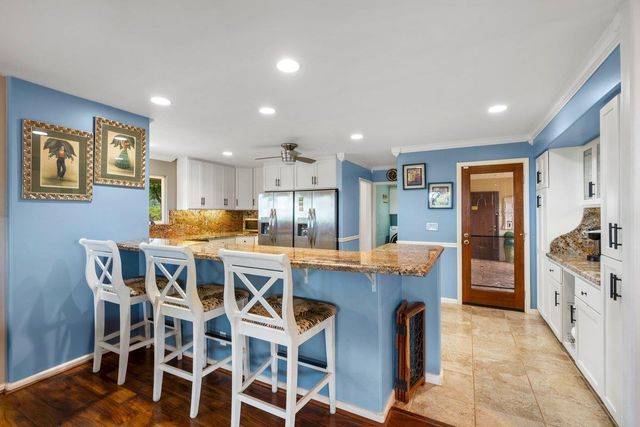 56 S Iwa Pl, Lahaina, HI 96753