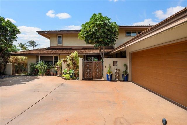 56 S Iwa Pl, Lahaina, HI 96753