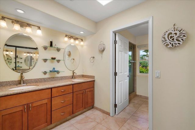 56 S Iwa Pl, Lahaina, HI 96753