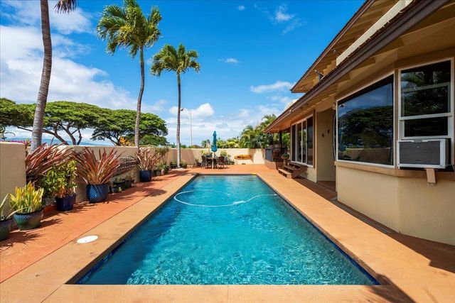 56 S Iwa Pl, Lahaina, HI 96753