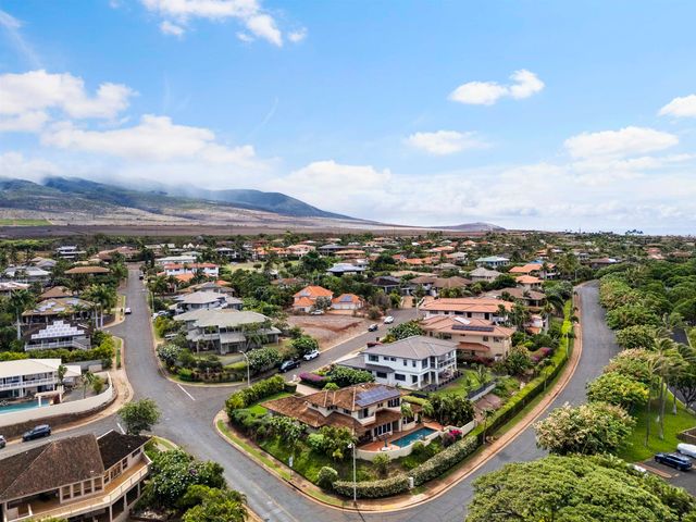 56 S Iwa Pl, Lahaina, HI 96753