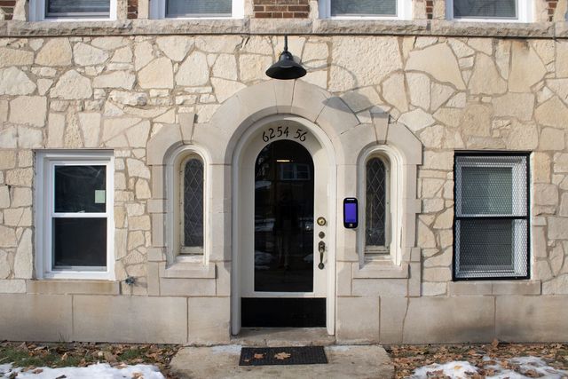 6254 N Whipple Street G, Chicago, IL 60659