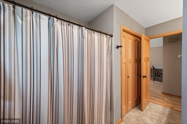 5018 Lemire Lane, White Bear Lake, MN 55110