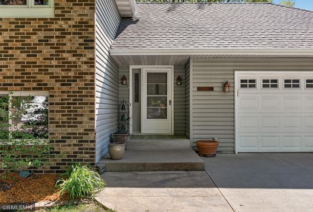5018 Lemire Lane, White Bear Lake, MN 55110