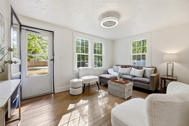 3220 NW 20TH STREET, Gainesville, FL 32605