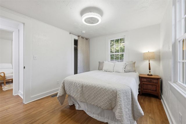 3220 NW 20TH STREET, Gainesville, FL 32605