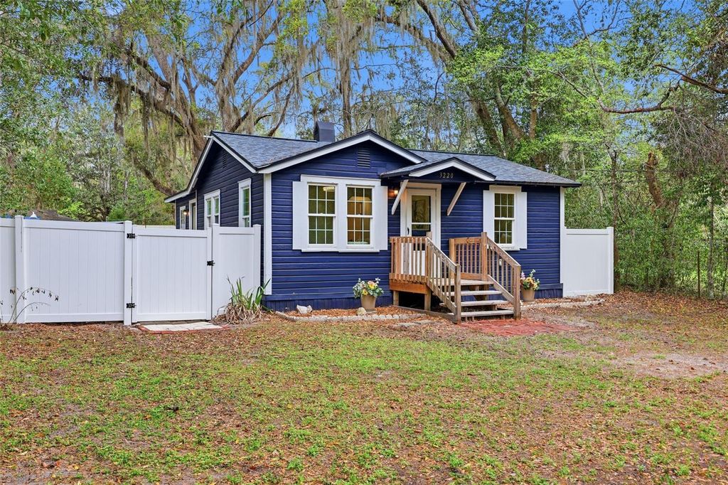 3220 NW 20TH STREET, Gainesville, FL 32605