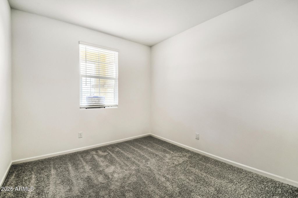 Image 15 of property listing at 32240 N HERMON Road, San Tan Valley, AZ 85143