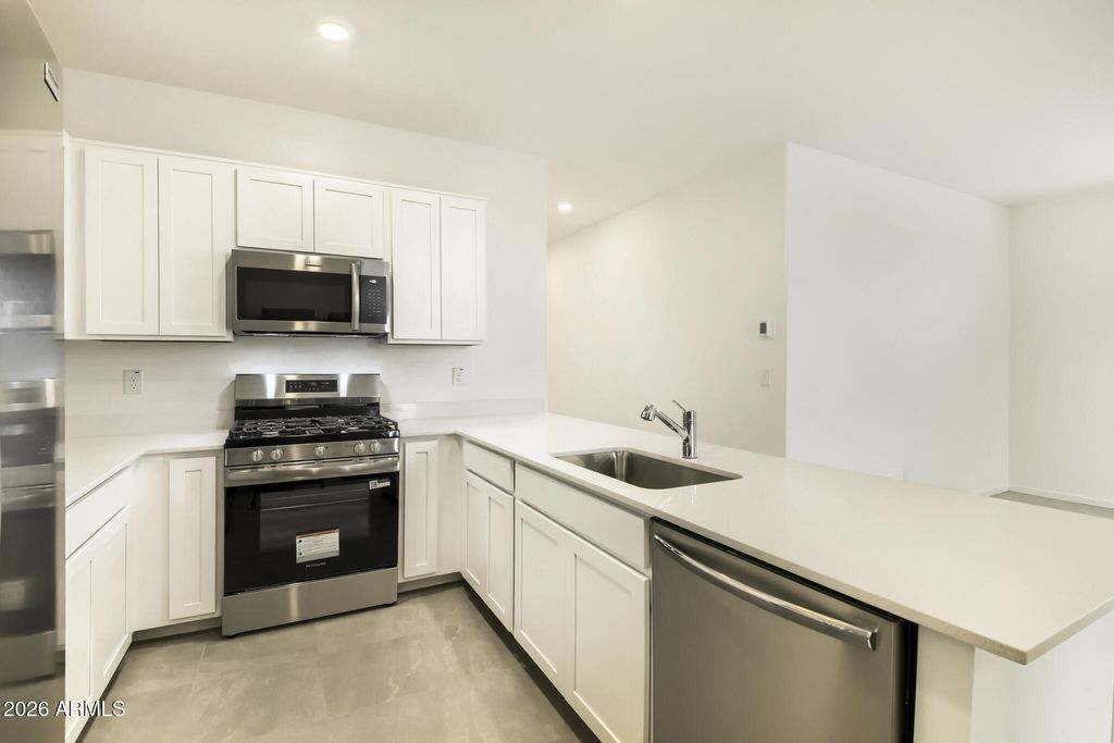 Image 3 of property listing at 32240 N HERMON Road, San Tan Valley, AZ 85143