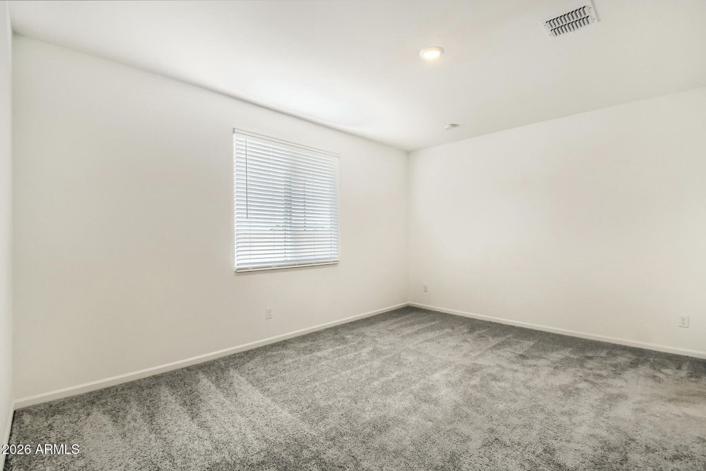 Image 9 of property listing at 32240 N HERMON Road, San Tan Valley, AZ 85143