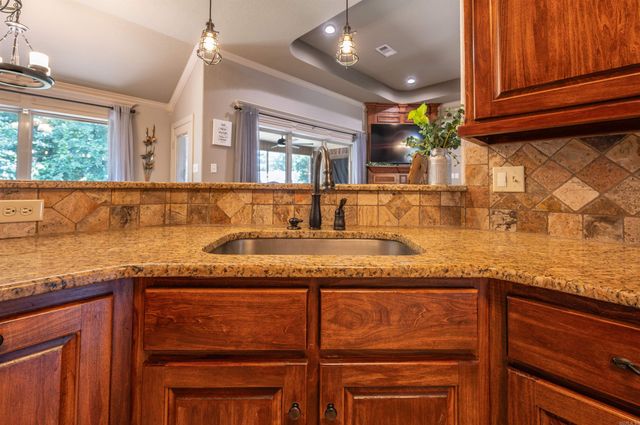 226 Jackson Park Cove, Cabot, AR 72023