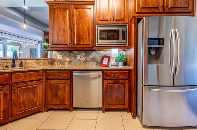 226 Jackson Park Cove, Cabot, AR 72023