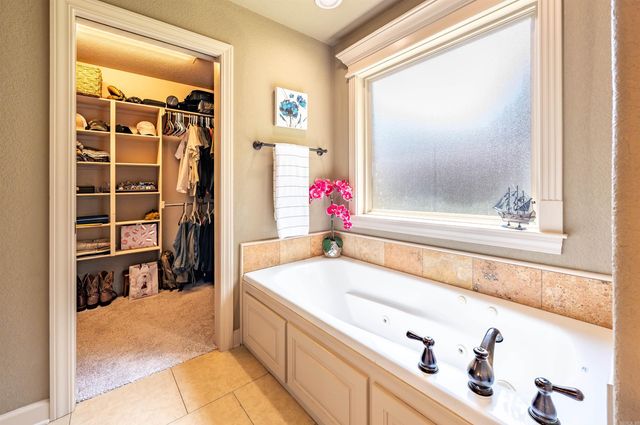 226 Jackson Park Cove, Cabot, AR 72023