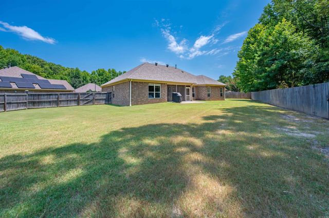 226 Jackson Park Cove, Cabot, AR 72023