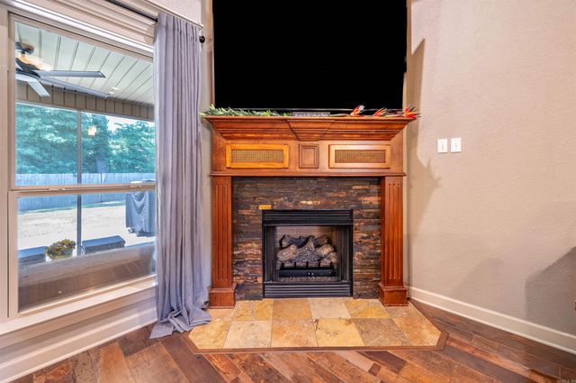 226 Jackson Park Cove, Cabot, AR 72023