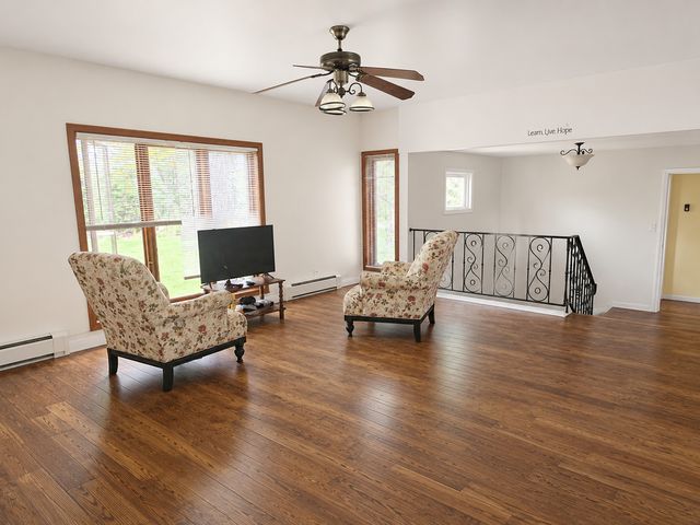 2985 87th Street, Darien, IL 60561