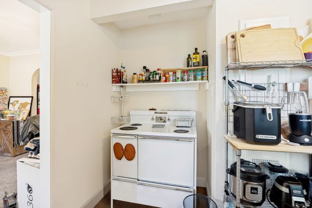 258 E 10TH AVE, Salt Lake City, UT 84103