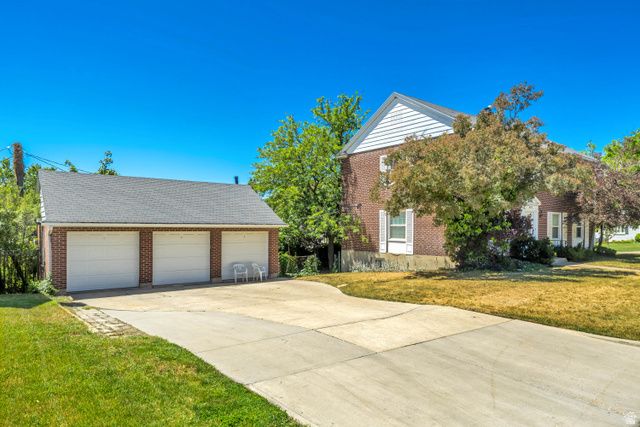 258 E 10TH AVE, Salt Lake City, UT 84103