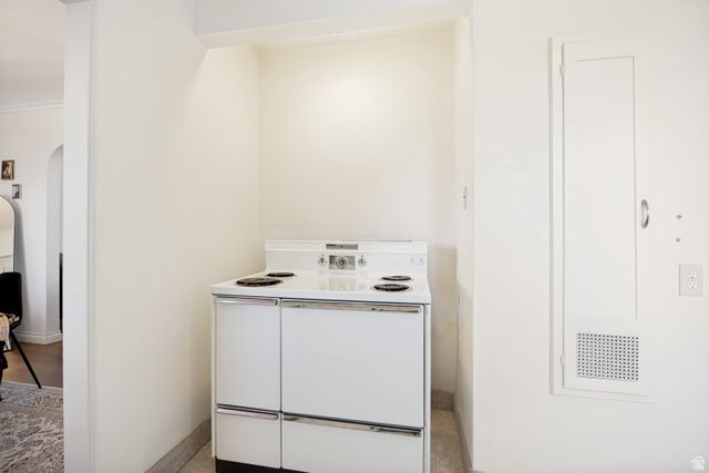 258 E 10TH AVE, Salt Lake City, UT 84103