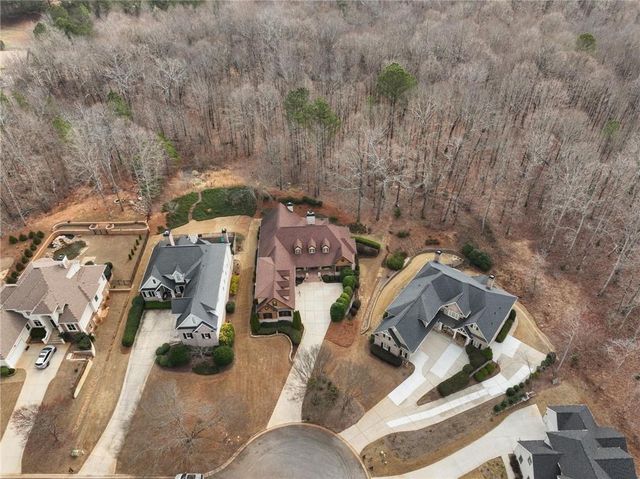 6147 Golf View Court, Jefferson, GA 30549