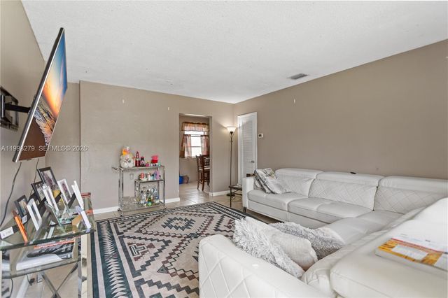 53 NW 169th St, North Miami Beach, FL 33169