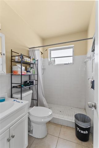 53 NW 169th St, North Miami Beach, FL 33169