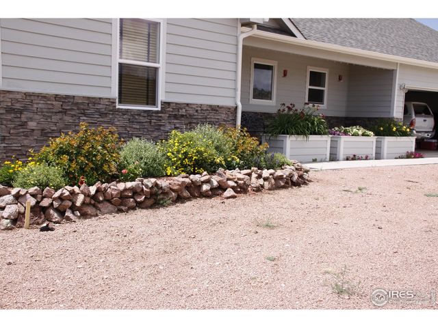 631 Linecamp Dr, Livermore, CO 80536